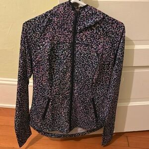 Lululemon reflective running jacket size 8